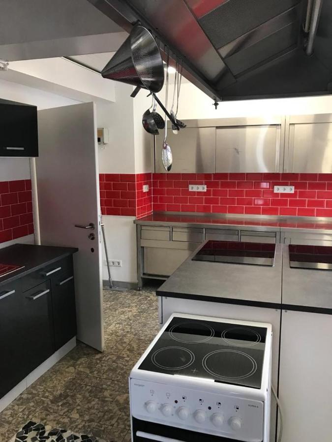 Haus Astenblick In Winterberg Fuer Bis Zu 35 Personen Fuer Wanderveranstaltungen Und Familienfeiern Luaran gambar