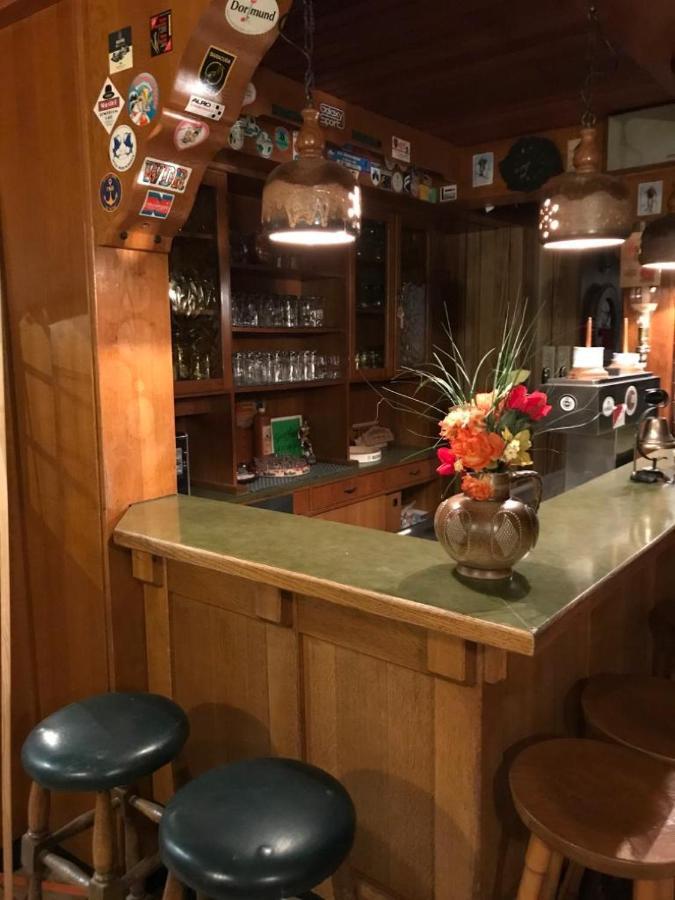 Haus Astenblick In Winterberg Fuer Bis Zu 35 Personen Fuer Wanderveranstaltungen Und Familienfeiern Luaran gambar